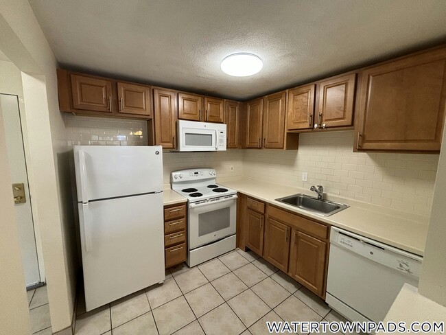 Photo - 24 Whites Ave Unidad 51