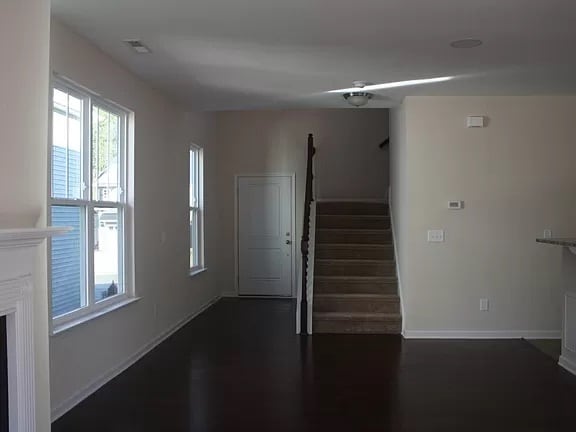 Photo - 2407 Magnolia Tree Ln