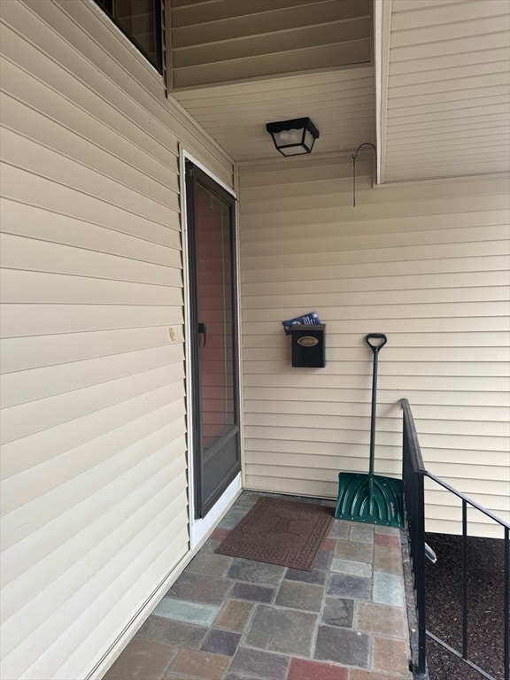 Photo - 909 Pleasant St