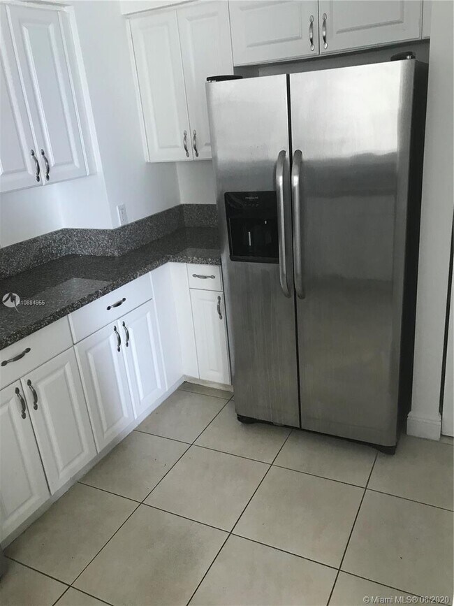 Photo - 1155 Brickell Bay Dr Unit 1204
