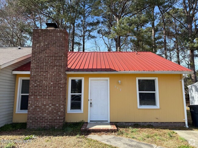 Building Photo - 317 W Frances St Rental