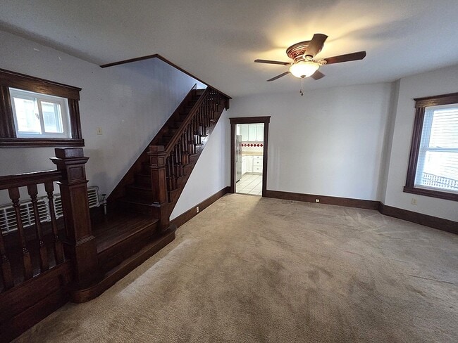 Photo - 411 Bennett St