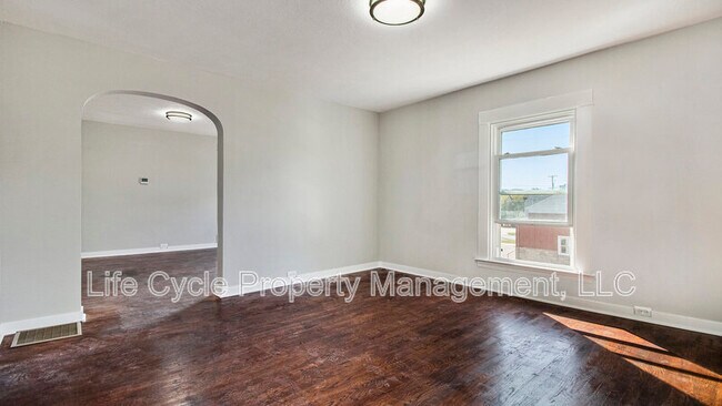 Photo - 1312 Hamilton Ave NW