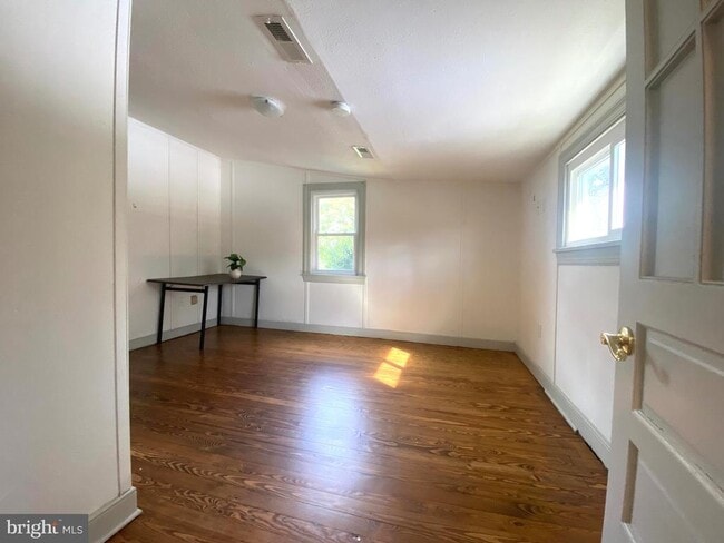 Photo - 1601 N Seminole Trail