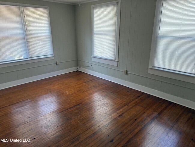 Photo - 3518 Southward Dr Unidad 3