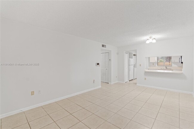 Photo - 14900 SW 82nd Terrace Unit 14-104