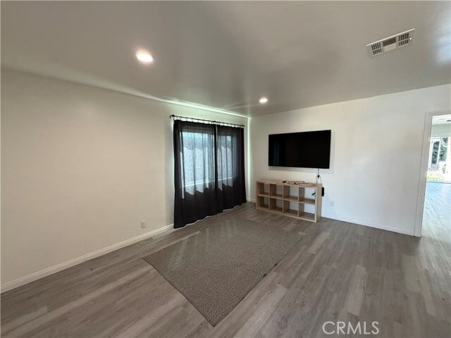 Building Photo - 249 N Bromley Ave