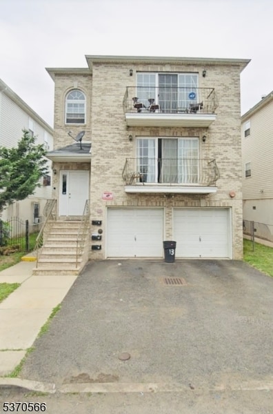 Building Photo - 13 Lisa Ct Unit 13 Rental