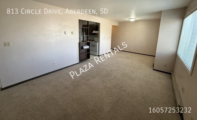 Photo - 1105 N Main St Unidad 6W