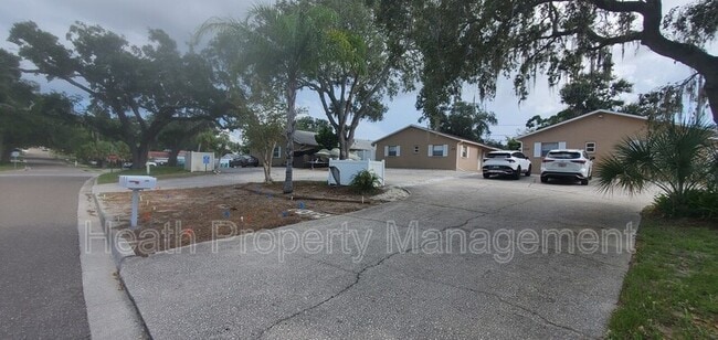 Photo - 1066 Indiana Ave Unit B