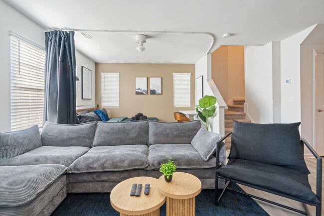 Photo - 227 Socket St Unidad SI ID1284662P