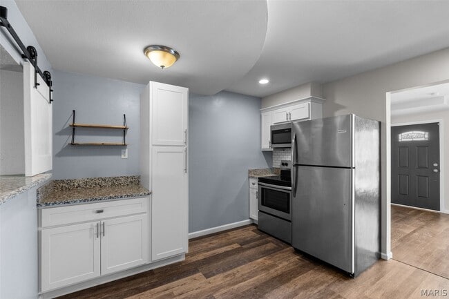 Photo - 526 Lynn Haven Ln