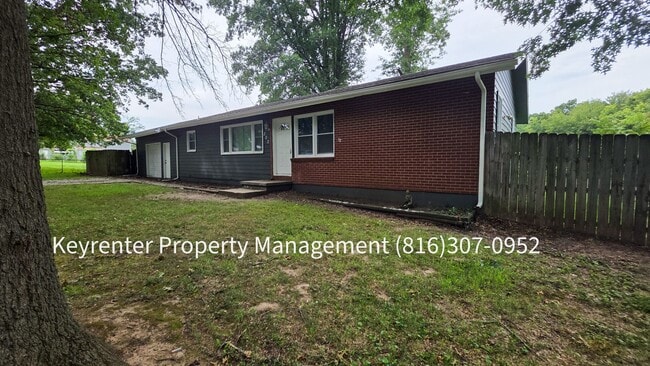 Photo - 202 N Paul Dr