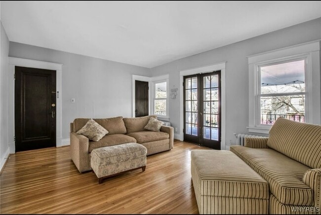 Photo - 299 Wellington Rd Unit 2F