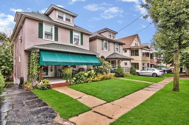 Building Photo - 2333 Adams Ave