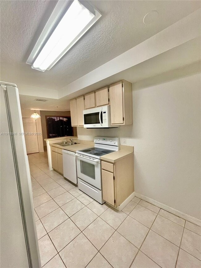 Photo - 745 SW 148th Ave Unit 815