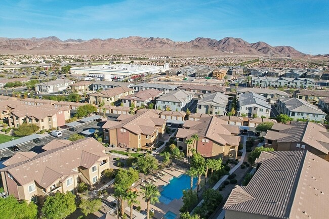 Aerial View - Crescent Ridge Apartments