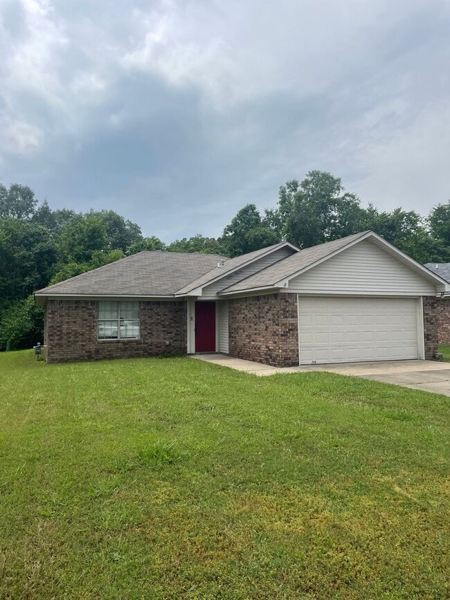 Building Photo - Updated Home for Rent!