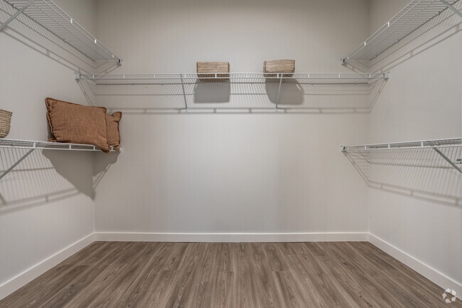 2BR, 2BA - 1056 SF (B1)