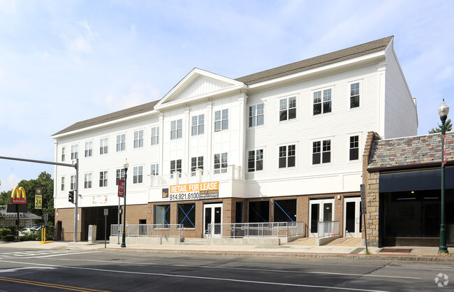 Photo - 730 NORTH AVENUE