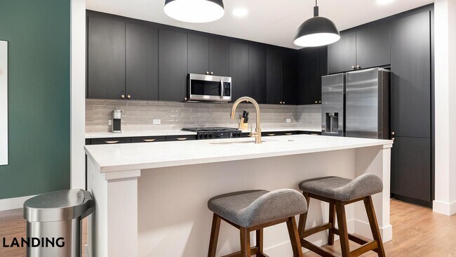 Photo - 1557 Logan St Unit 606