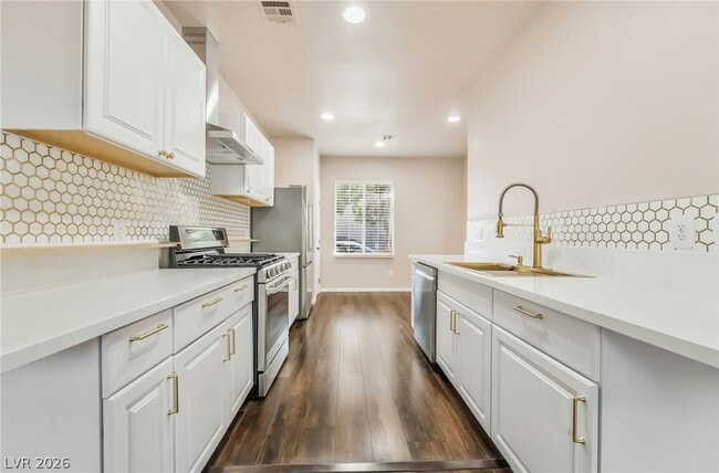Photo - 10471 Masons Creek St