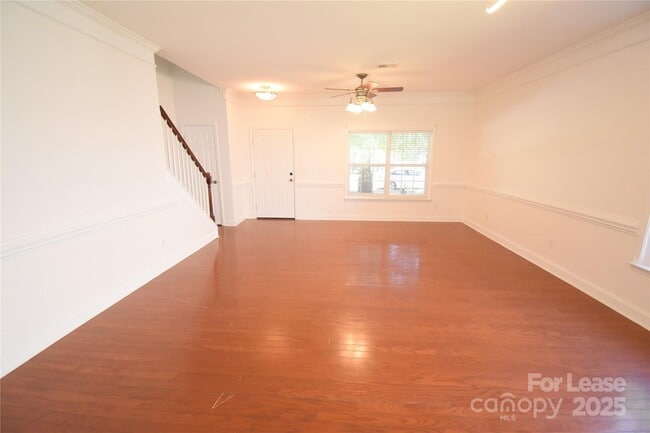 Photo - 6728 Evanton Loch Rd