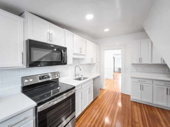 Photo - 100 Chestnut Ave Unit 3