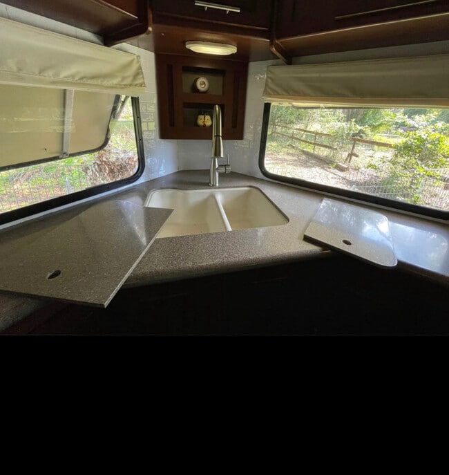 Photo - 2750 Lent Rd