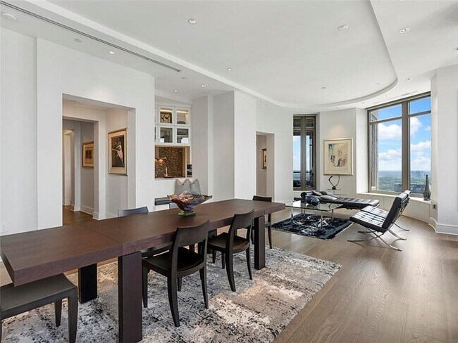 3376 Peachtree Rd NE Unit 44-B