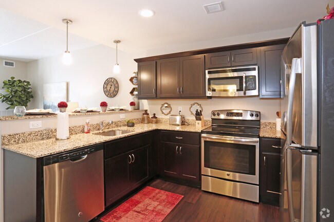 1BR, 1BA - Saratoga