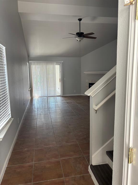 Photo - 1605 St Leger St