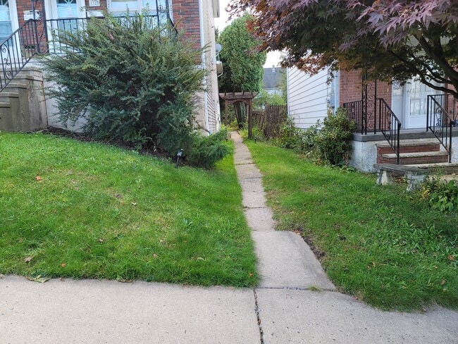 Photo - 1323 Saint Ann St Unit 2nd flr