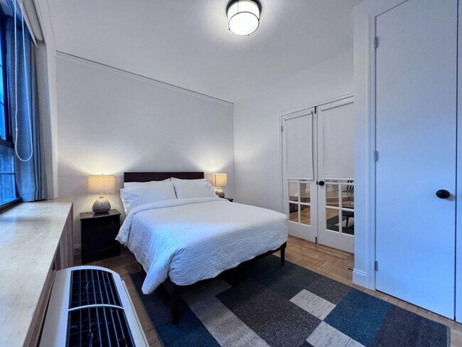 Photo - 205 W 15th St Unidad SI ID1508186P