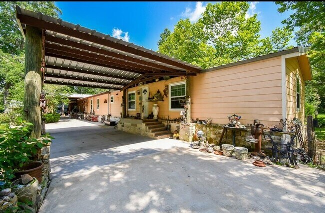 39551 Donigan Rd