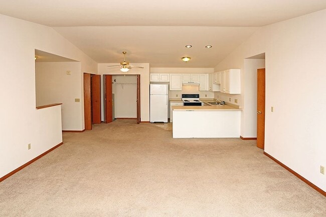 MEADOWVIEW APARTMENTS