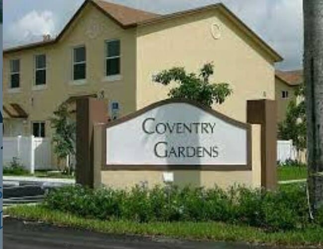 Building Photo - 6629 Winfield Blvd