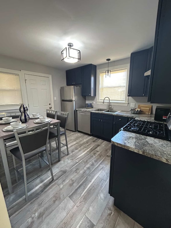 Photo - 55 Parkside Ave Unit 2