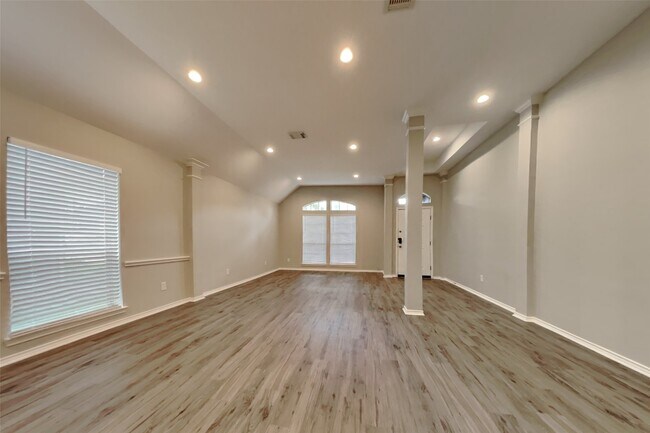 Photo - 18518 Campers Crest Dr