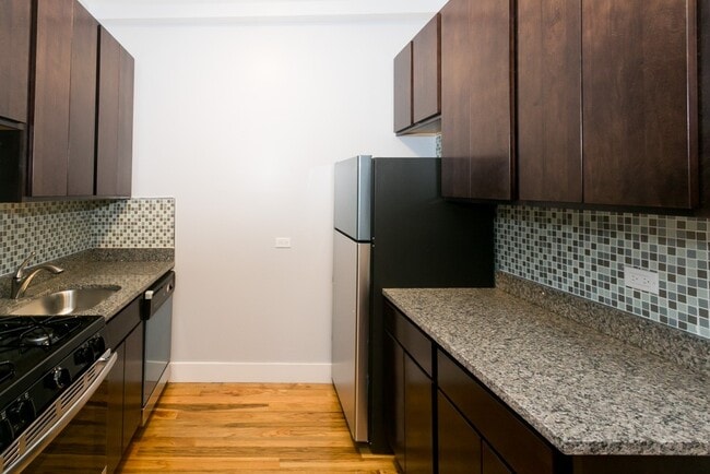 Photo - 4828 N Damen Ave Unit J02W