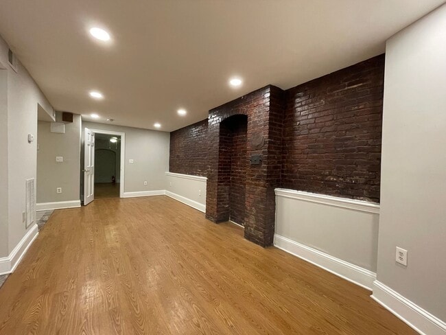 Building Photo - 1755 Church St NW Unit LL Rental