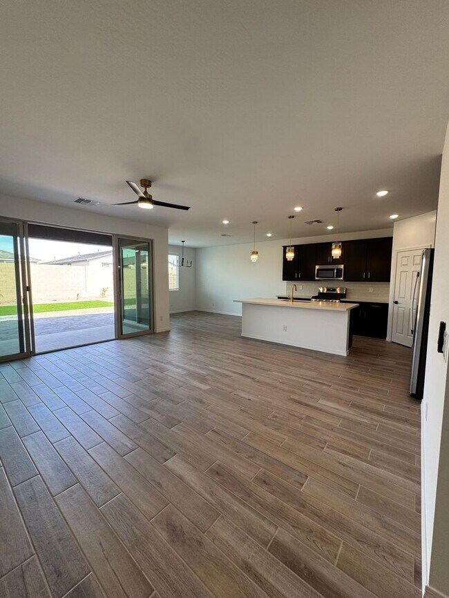 Photo - BRAND NEW HOME IN PEORIA