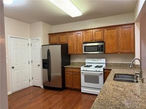 Photo - 2090 Deptford Dr
