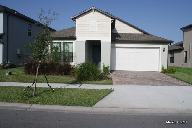 BEAUTIFUL NEWER HOME IN TRINITY FOR RENT - BEAUTIFUL NEWER HOME IN TRINITY FOR RENT