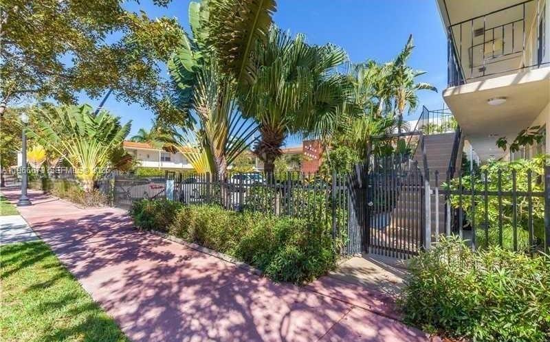 Photo - 345 Michigan Ave Unit 5