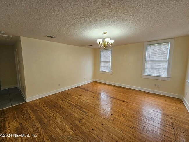Photo - 3660 Rosemary St