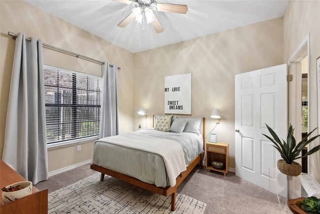 Photo - 6607 Brodie Ln Unit C1.1331