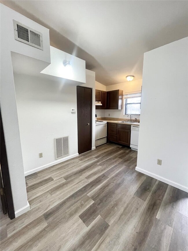 Photo - 128 Ashley Dr