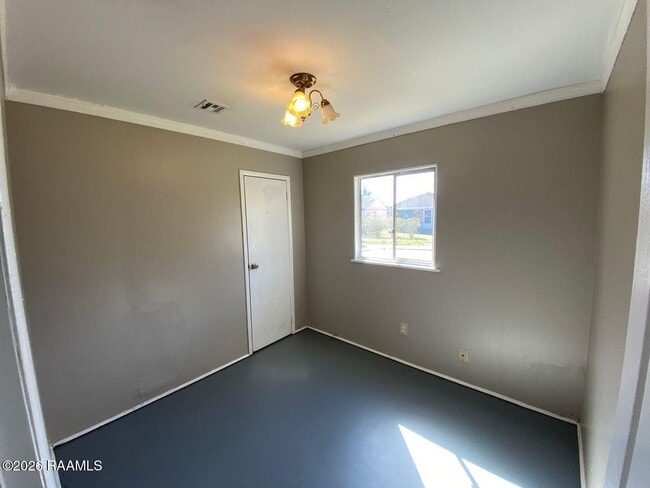 Photo - 1140 Madeline Ave