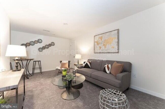 Photo - 2142 Kensington Ave